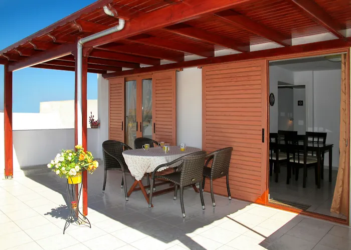 Kapetanos * Naxos City